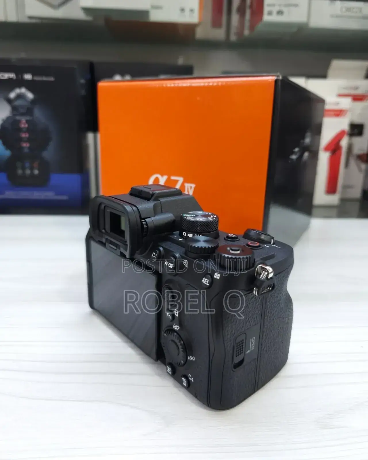 Sony Alpha 7 Iv With Lens