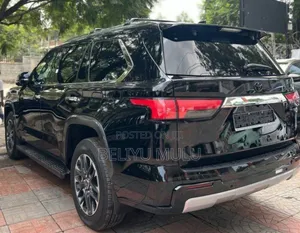 Photo - New Toyota Sequoia Capstone 4WD 2024 Black