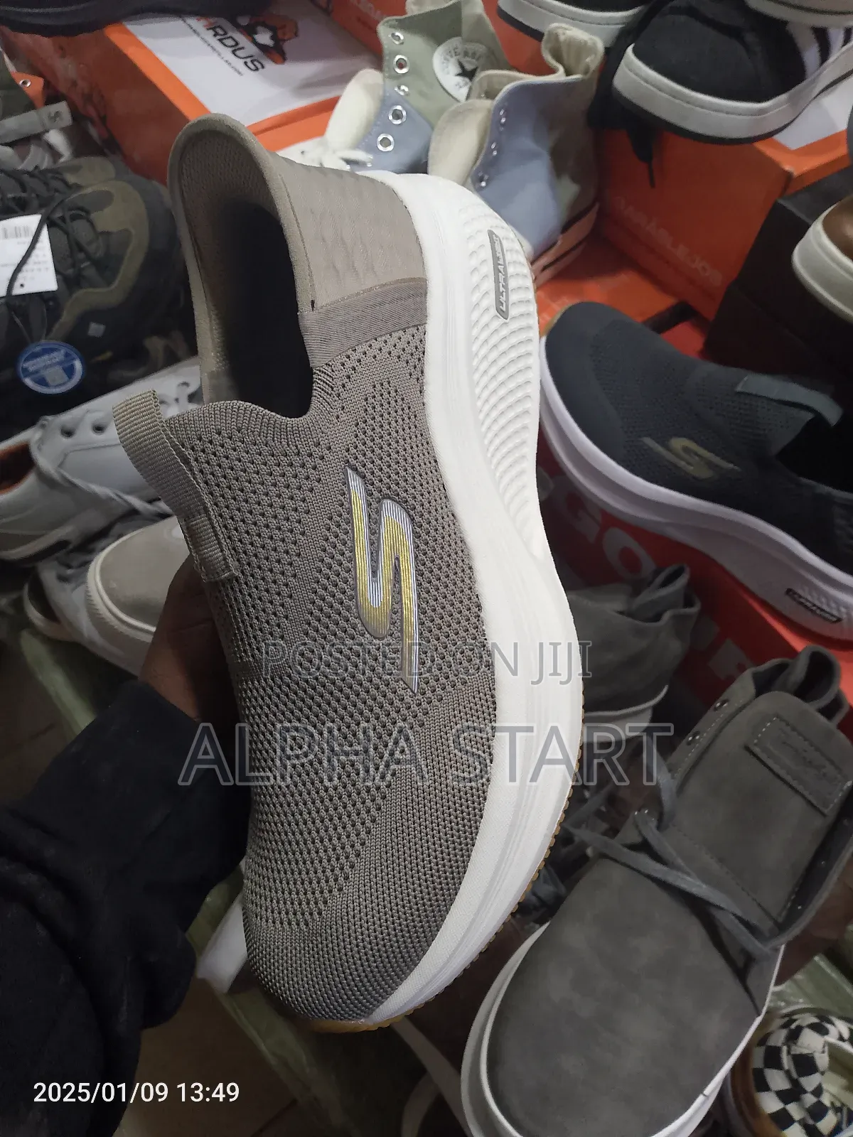 High Quality Skechers Made in Vietnam