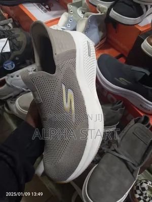 Photo - High Quality Skechers Made in Vietnam