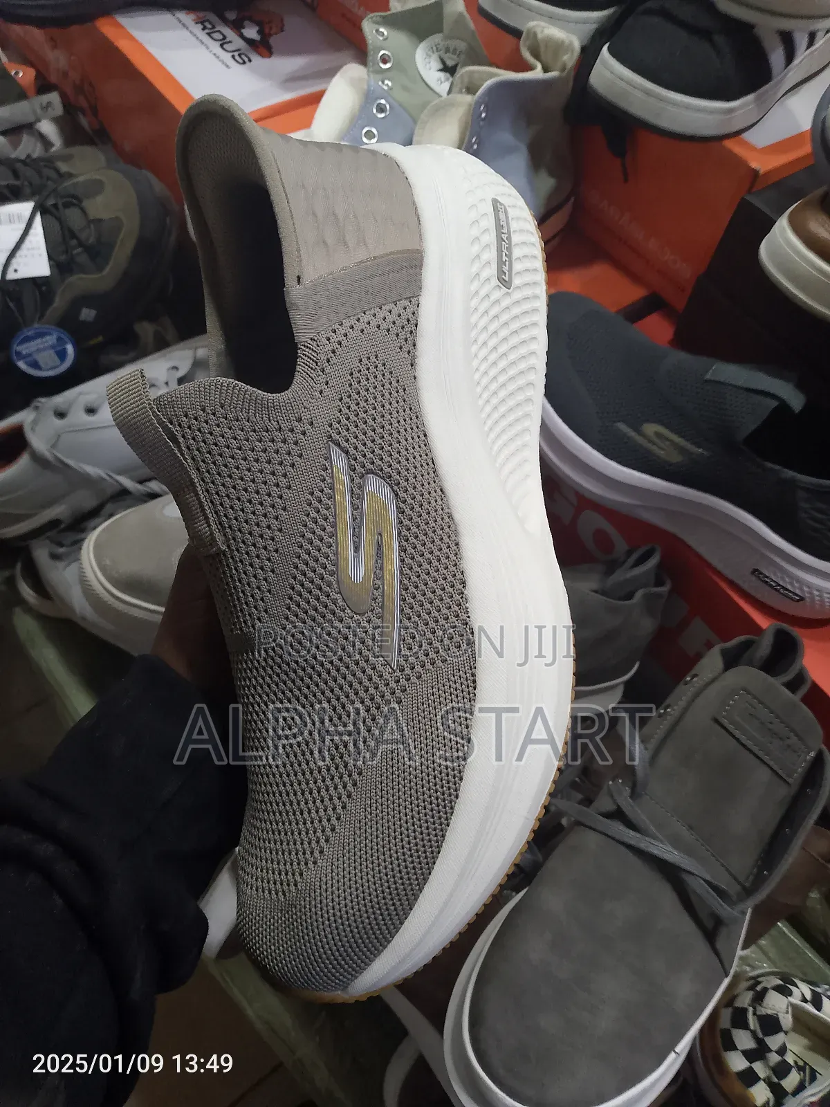 High Quality Skechers Made in Vietnam