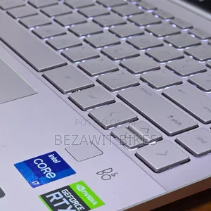 New Laptop HP Pavilion 14 16GB Intel Core I7 SSD 512GB