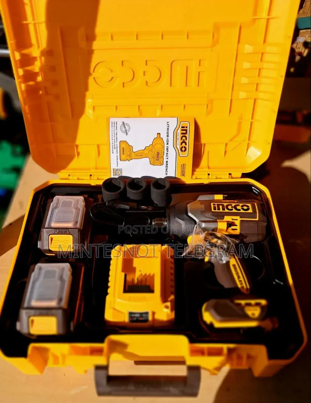 Rechargeable Impact Wrench 20V 500NM