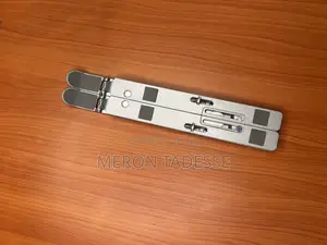 የብረት የላፕቶፕ ማስቀመጫ Steel Laptop Stand