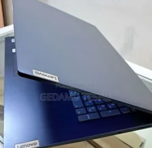 New Laptop Lenovo 8GB Intel Core I3 SSD 256GB