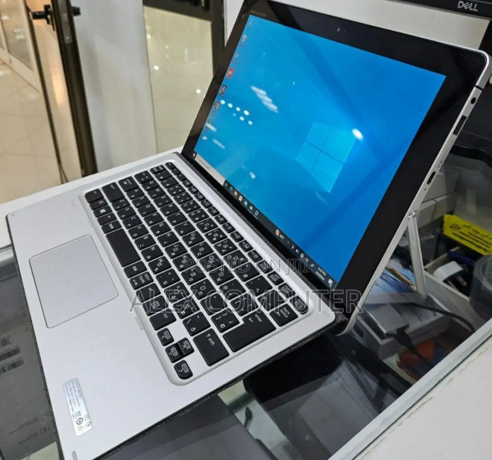 New Laptop HP X2 8GB Intel Core I5 SSD 256GB