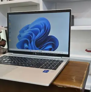 New Laptop HP EliteBook 850 G8 16GB Intel Core I7 SSD 512GB