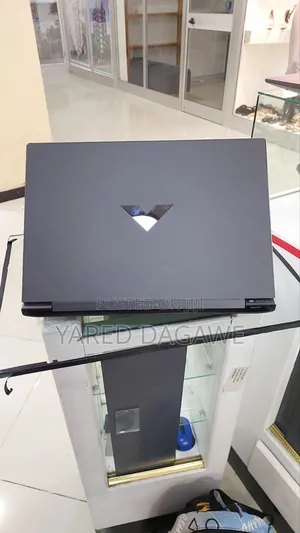New Laptop HP Victus 16 16GB AMD Ryzen 7 SSD 1T