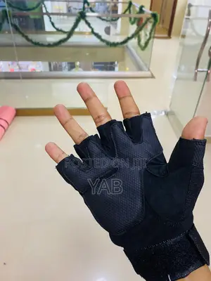 Gym Gloves Full Black With Knuckle