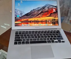 New Laptop Apple MacBook Air 2015 4GB Intel Core I5 SSD 256GB