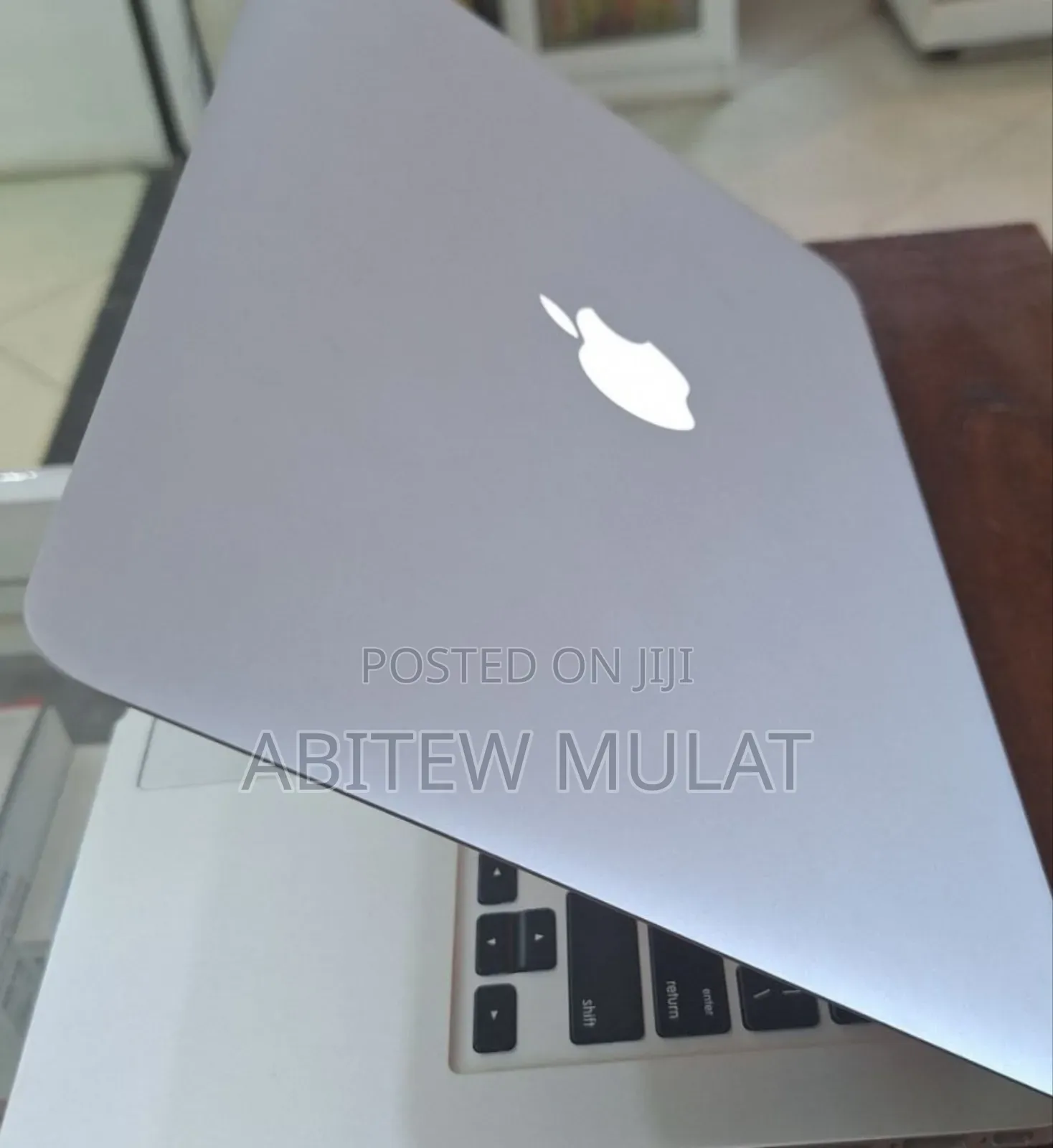New Laptop Apple MacBook Air 2015 4GB Intel Core I5 SSD 256GB