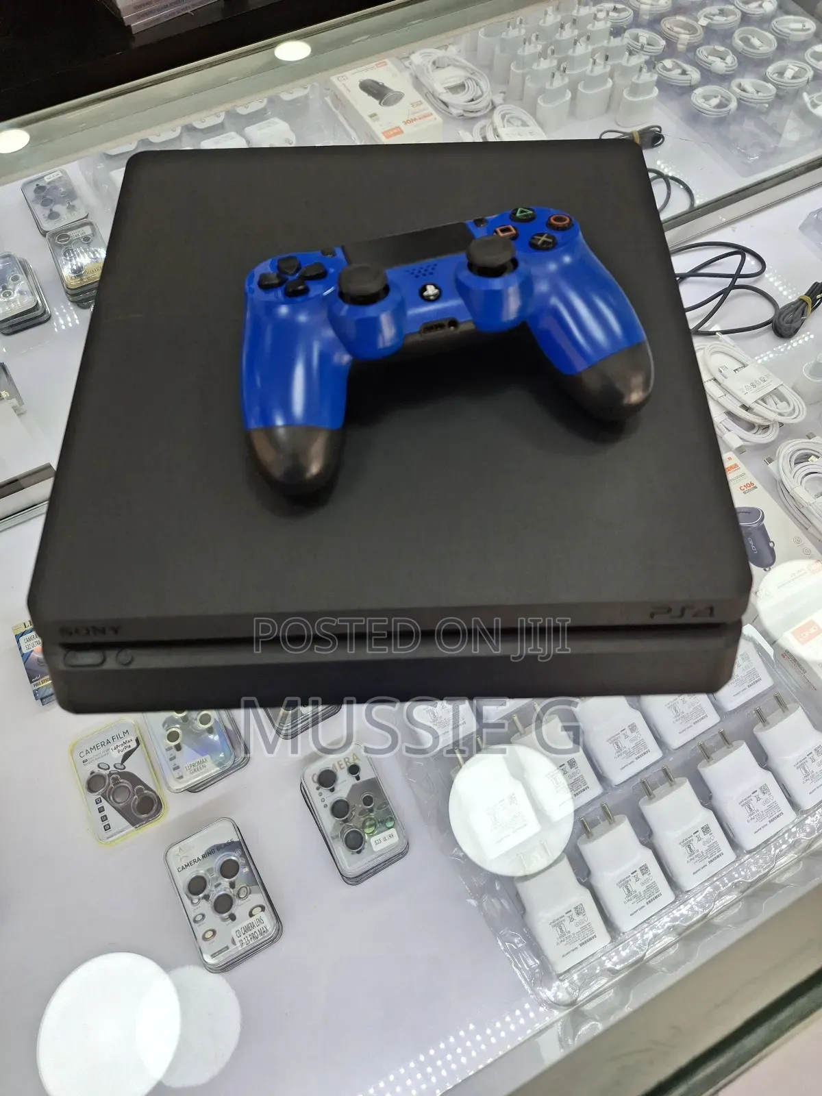 Playstation 4 Slim