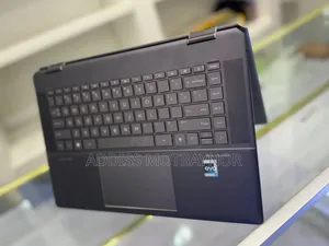 Photo - New Laptop HP Spectre 16GB Intel Core I7 SSD 512GB