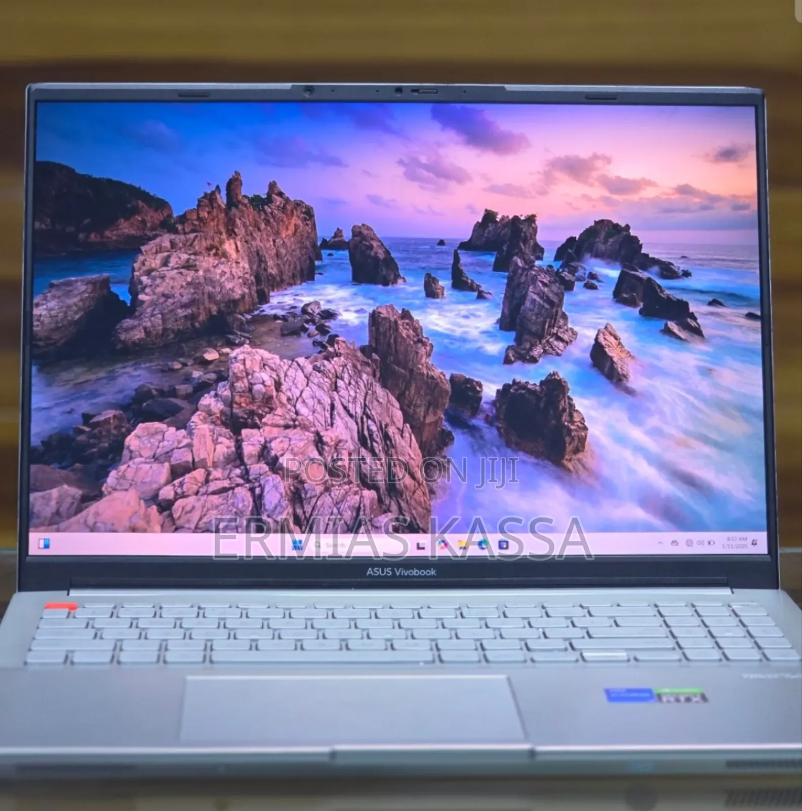 New Laptop Asus VivoBook 15 X505BA 16GB Intel Core I7 SSD 512GB