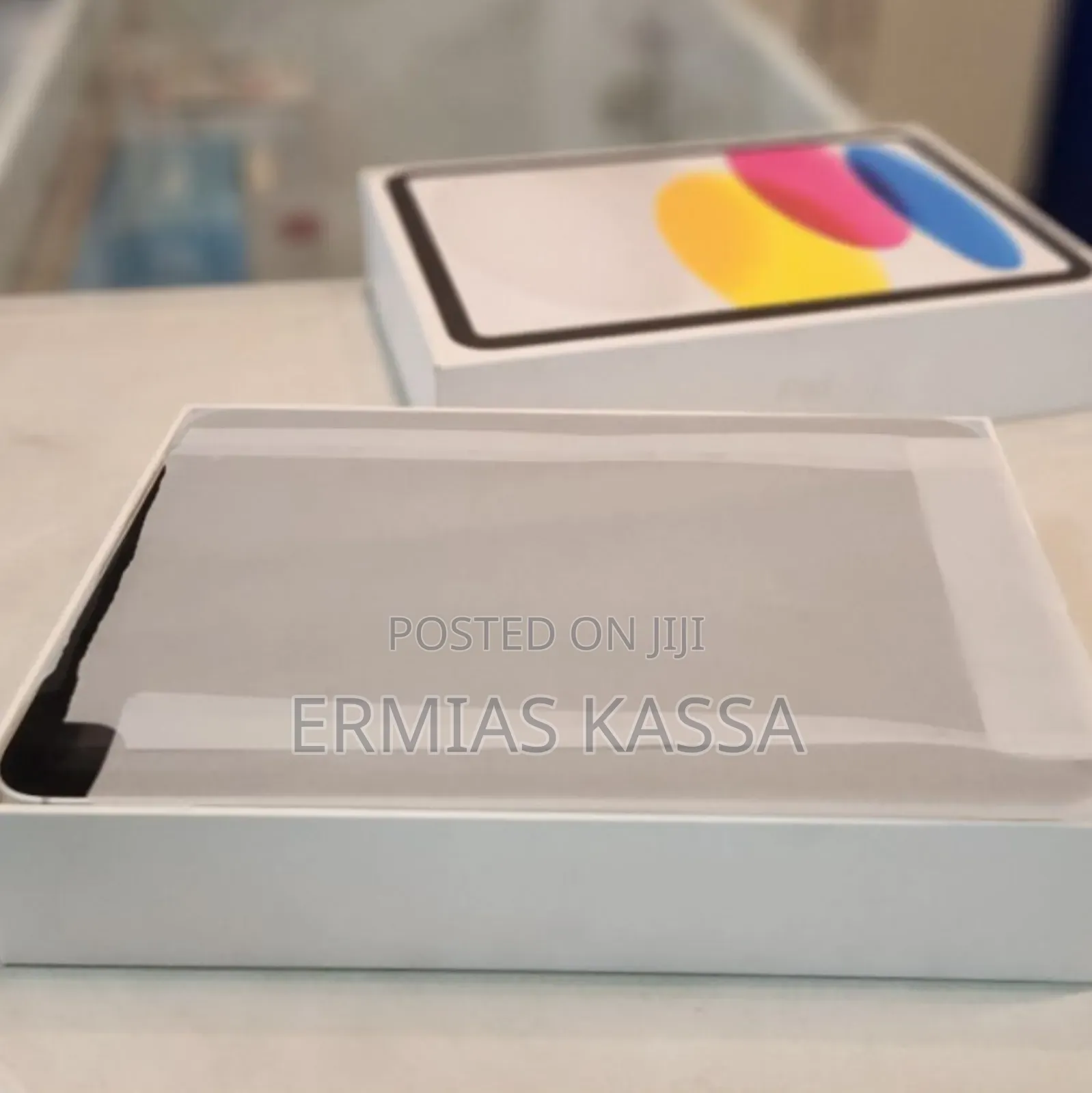 New Apple iPad (2022) 64 GB Silver