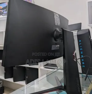 New Laptop Alienware Area-51m 32GB Intel Core I9 SSD 2T