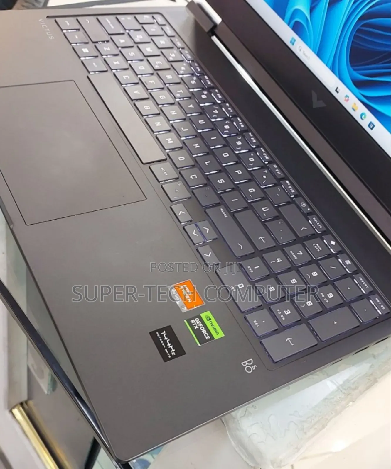 New Laptop HP Victus 16 16GB AMD Ryzen 7 SSD 1T