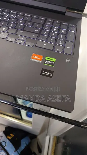 New Laptop HP Victus 16 16GB AMD Ryzen 7 SSD 1T