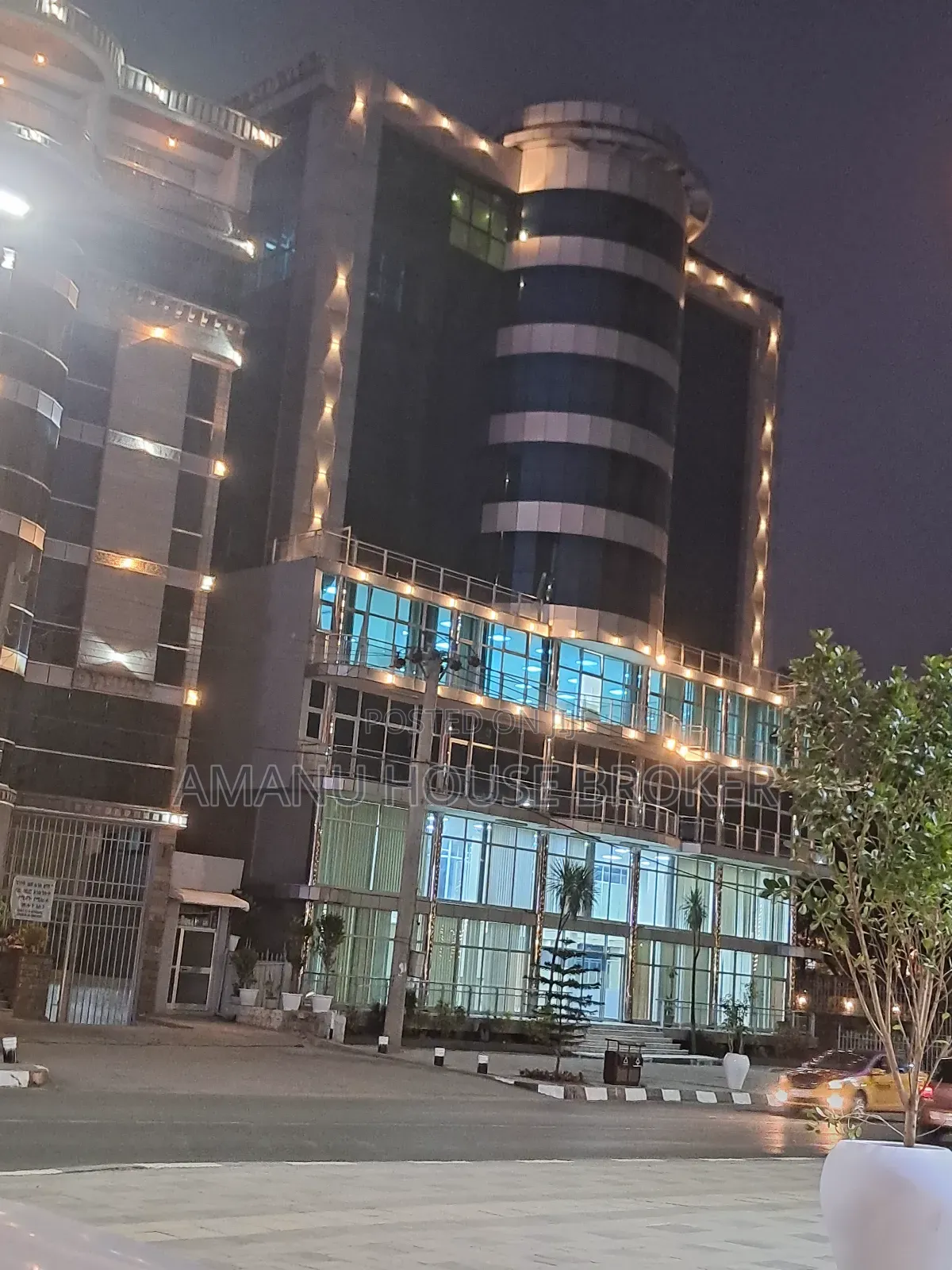 Urgently Available Building for Rent, Interior Office