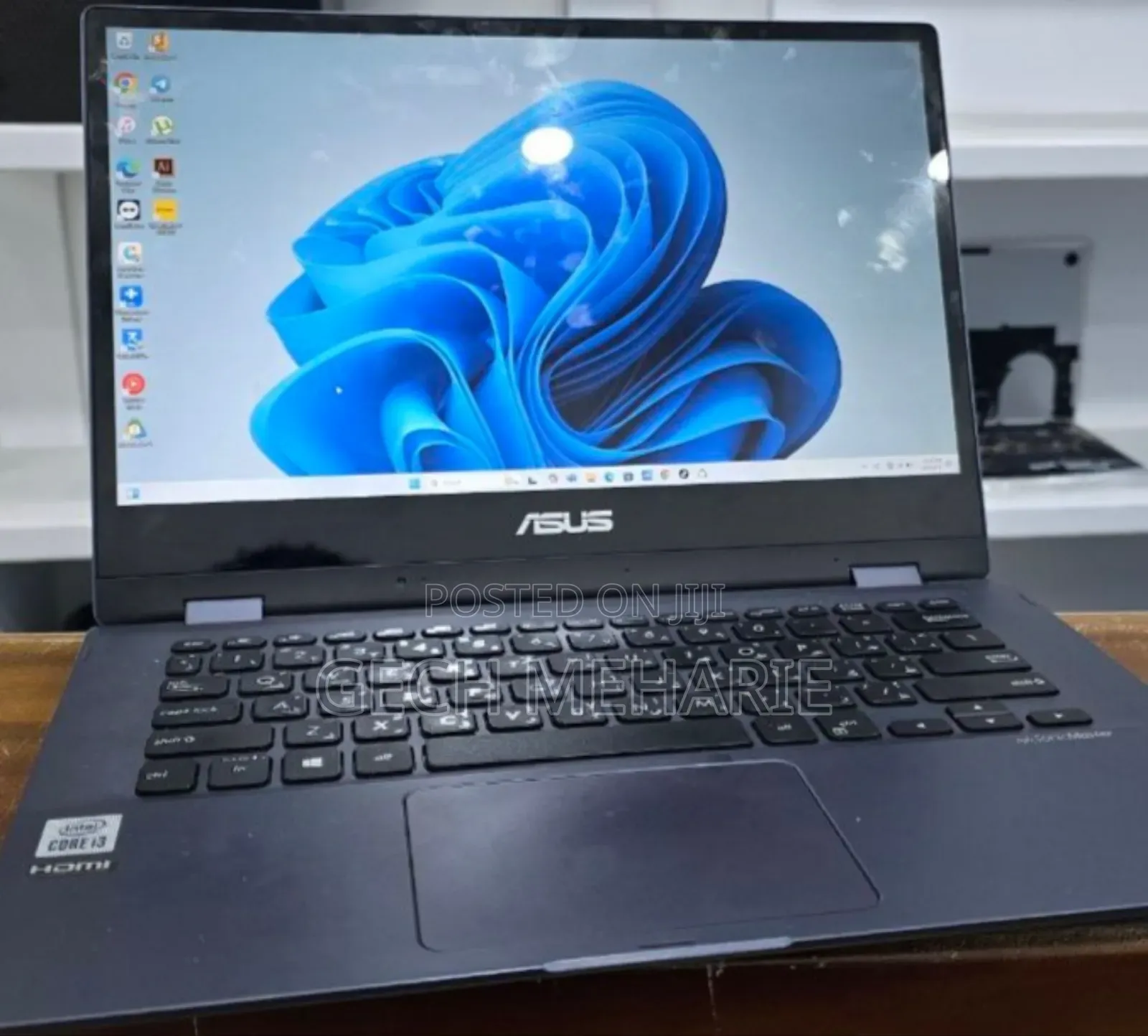 New Laptop Asus VivoBook 15 X505BA 4GB Intel Core I3 SSD 256GB