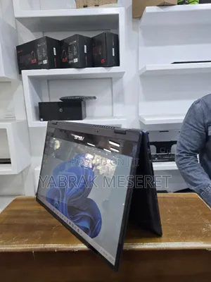 New Laptop Asus VivoBook 15 X505BA 4GB Intel Core I3 SSD 256GB