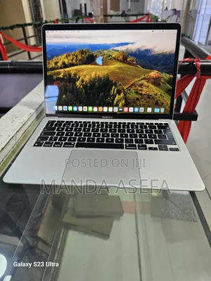 Photo - New Laptop Apple MacBook Air 2020 M1 8GB Apple M1 SSD 256GB