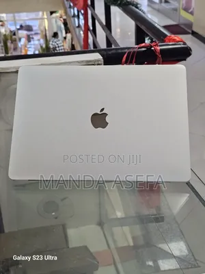 New Laptop Apple MacBook Air 2020 M1 8GB Apple M1 SSD 256GB