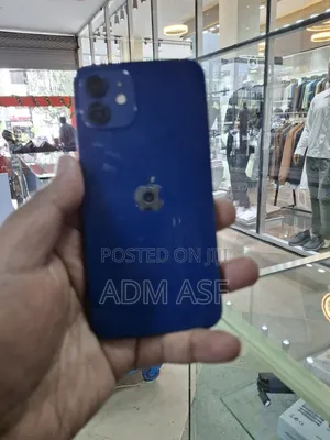 Photo - Apple iPhone 12 64 GB