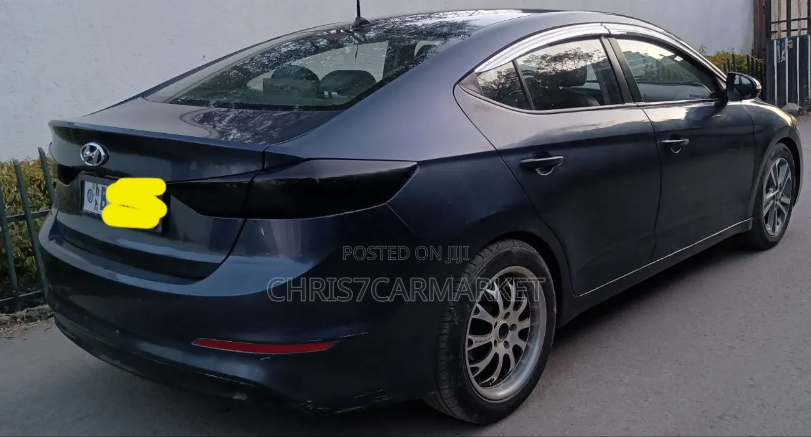 Hyundai Avante 2016 Blue