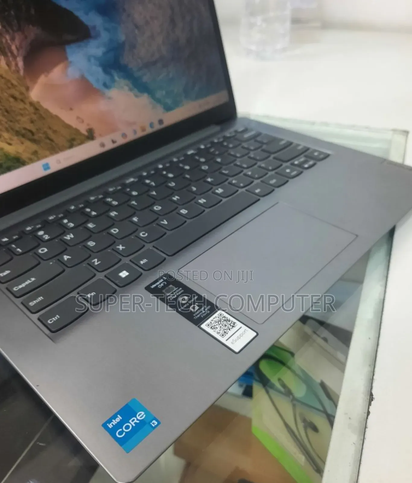 New Laptop Lenovo Ideapad 3 8GB Intel Core I3 SSD 256GB