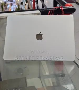 New Laptop Apple MacBook Air 2020 M1 8GB Apple M1 SSD 256GB