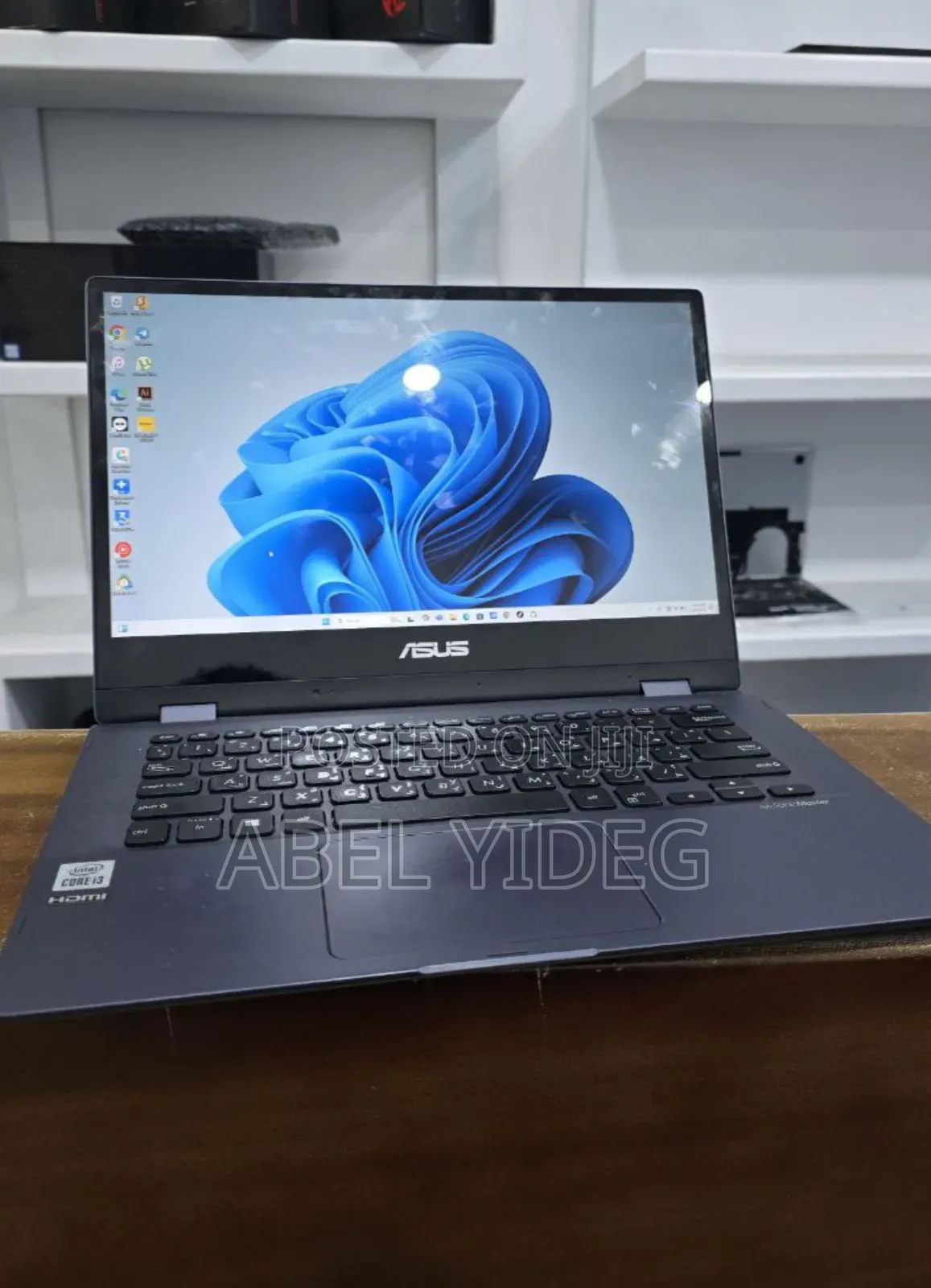 New Laptop Asus VivoBook X540SA 4GB Intel Core I3 SSD 256GB