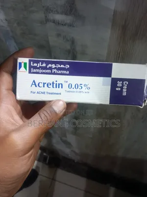 Photo - Acretin 0.05% Acne Remover