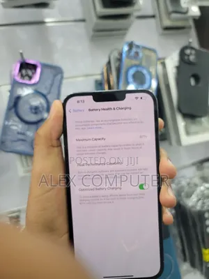 Photo - New Apple iPhone 13 Pro Max 256 GB Silver