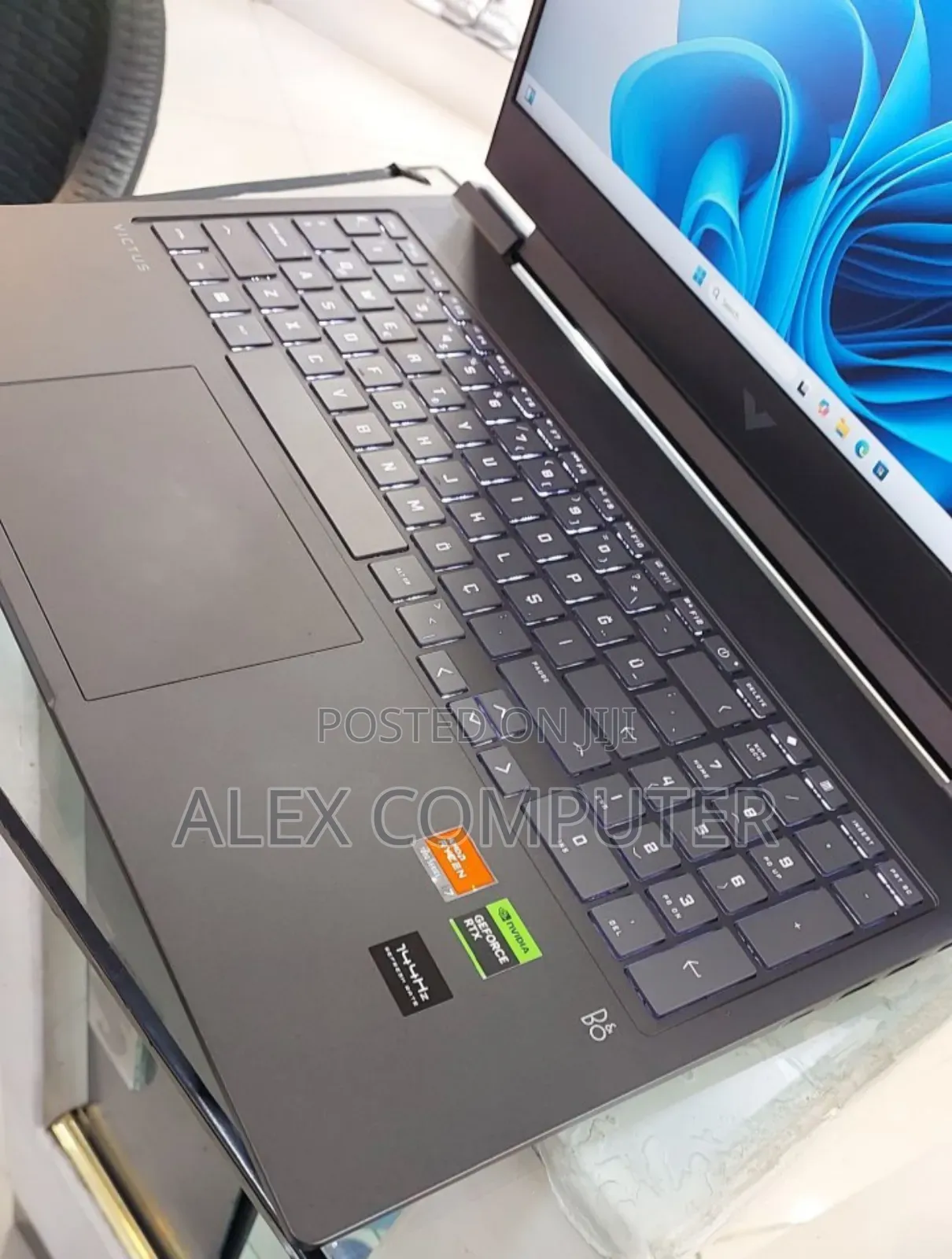 New Laptop HP Victus 16 16GB AMD Ryzen 7 SSD 1T
