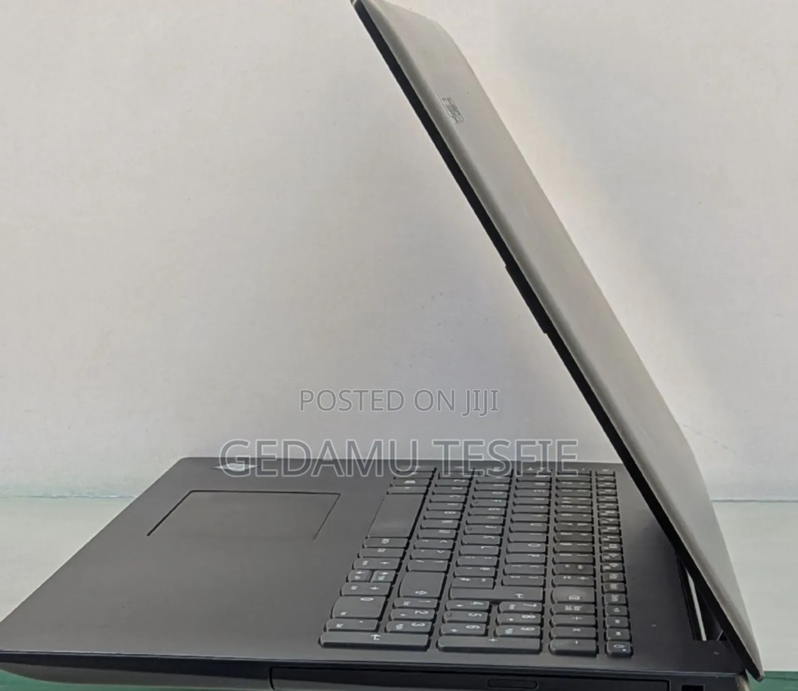 New Laptop Lenovo 8GB Intel Core I5 HDD 1T