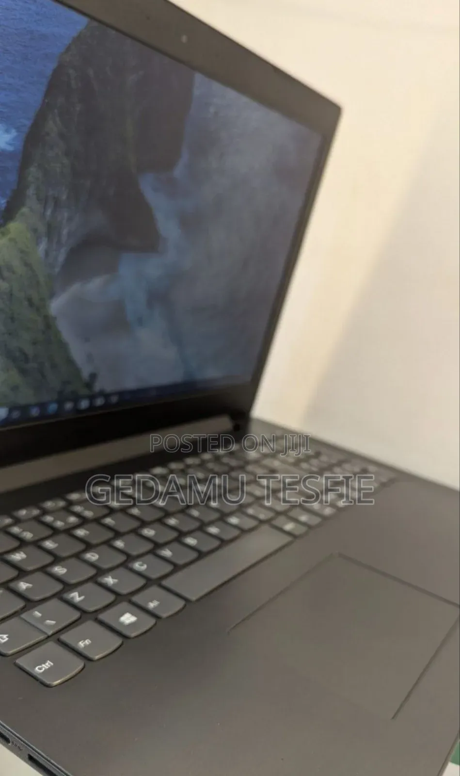 New Laptop Lenovo 8GB Intel Core I5 HDD 1T