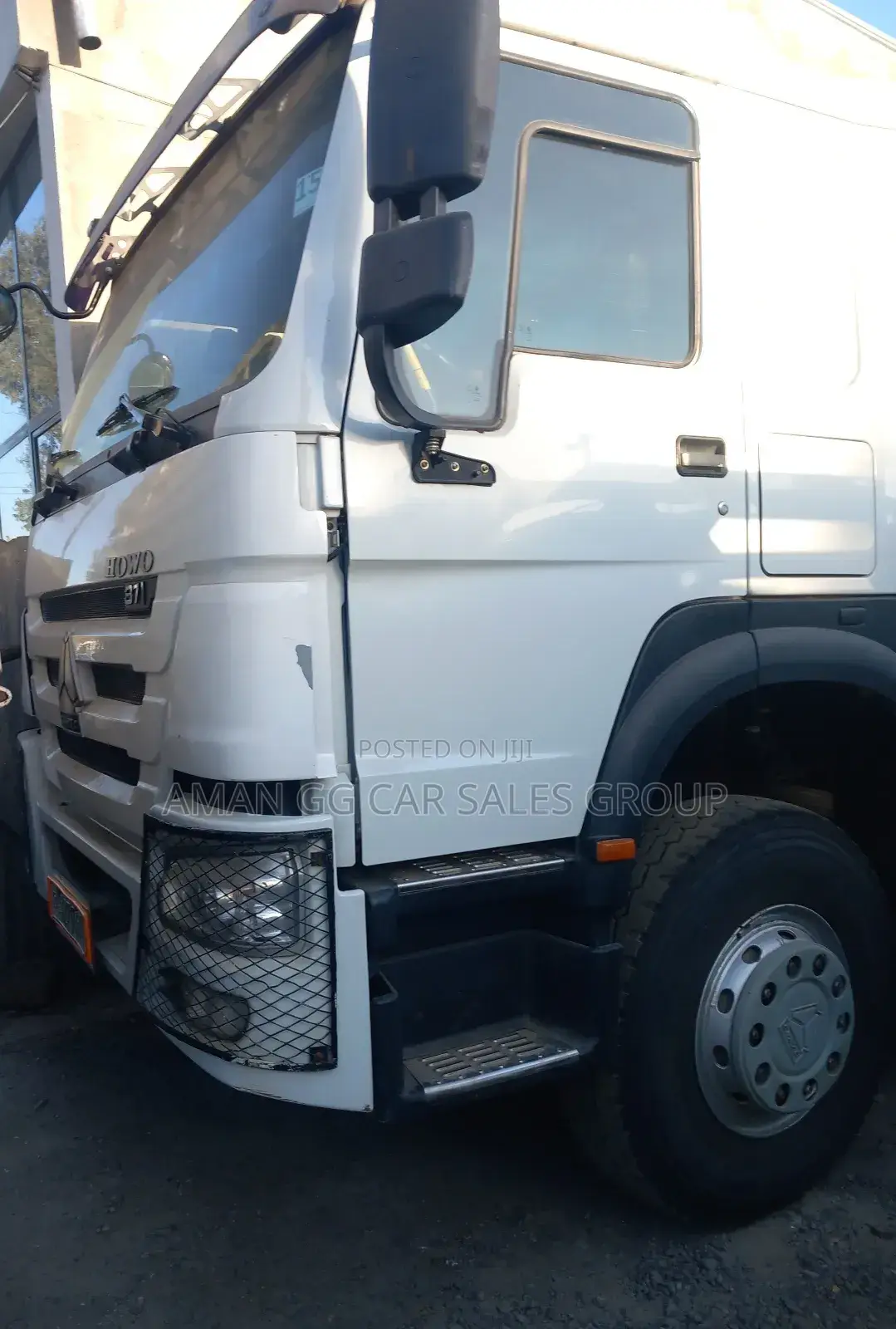 Cscion 400. 2023 Model. ,.