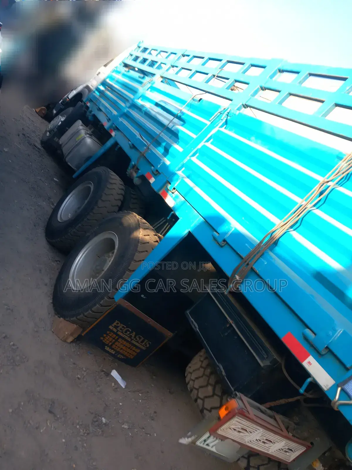 Cscion 400. 2023 Model. ,.