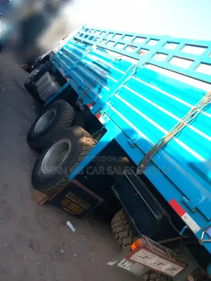 Cscion 400. 2023 Model. ,.