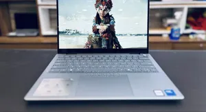 New Laptop Dell Inspiron 15 16GB Intel Core I7 SSD 1T