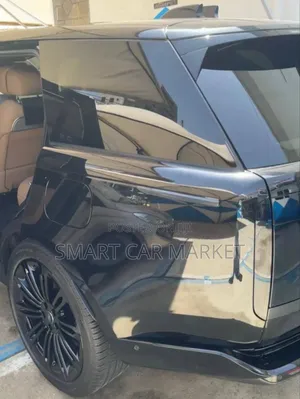 Land Rover Range Rover Autobiography 2024 Black