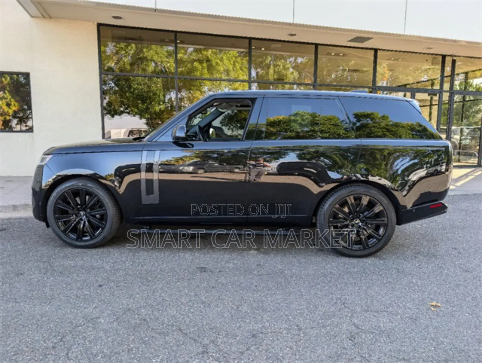 Land Rover Range Rover Autobiography 2024 Black