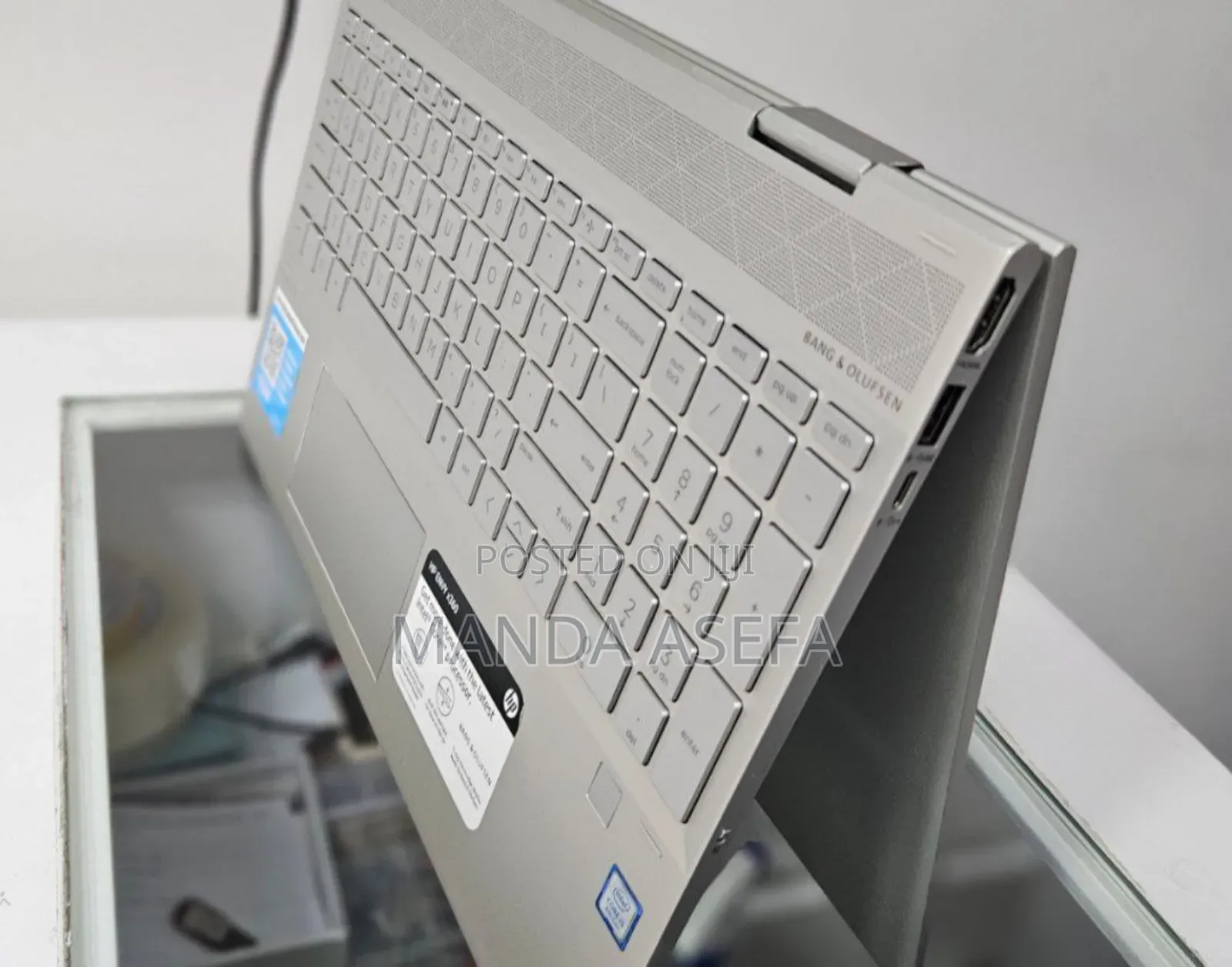 New Laptop HP Envy X360 8GB Intel Core I5 SSD 512GB