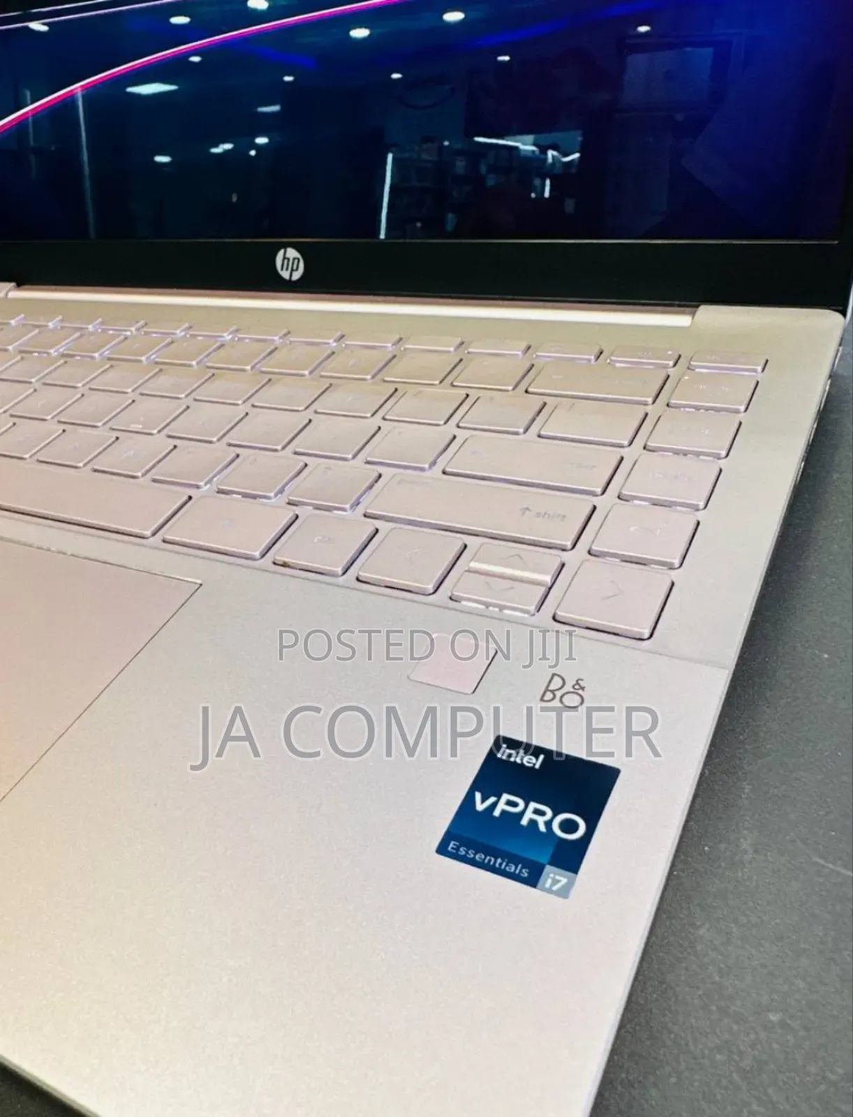 New Laptop HP Pavilion 14 16GB Intel Core I7 SSD 512GB