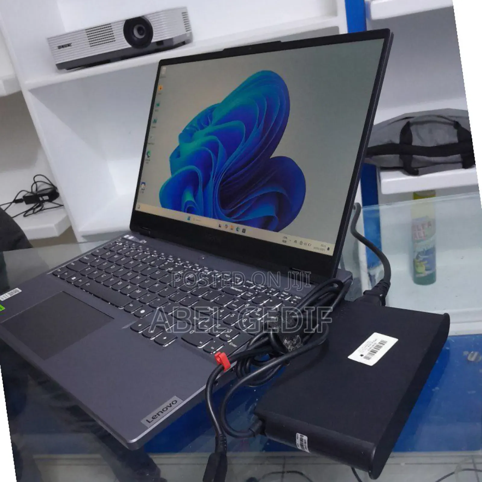 New Laptop Lenovo 24GB Intel Core I7 SSD 1T