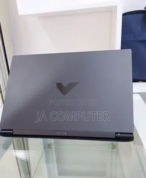 New Laptop HP Victus 16 16GB AMD Ryzen 7 SSD 1T