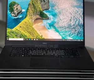 New Laptop Dell Precision 15 3520 16GB Intel Core I7 SSD 512GB