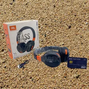 Photo - JBL Tune 760 Bluetooth Headphones With Mic