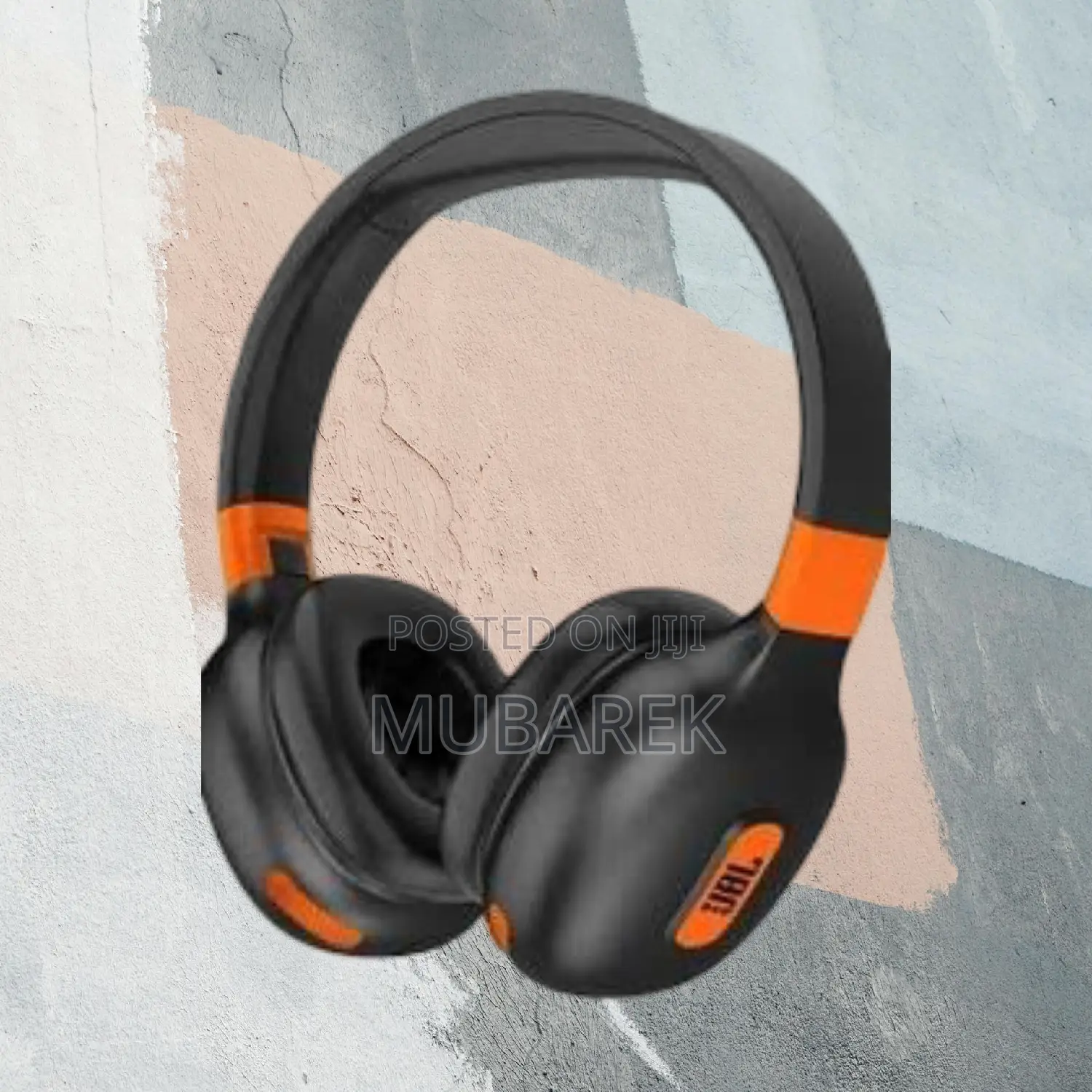 JBL Tune 760 Hands-Free Calling Capability